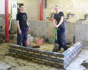 Bricklaying Course - Garden or Cavity Extra 2 Days – The DIY School