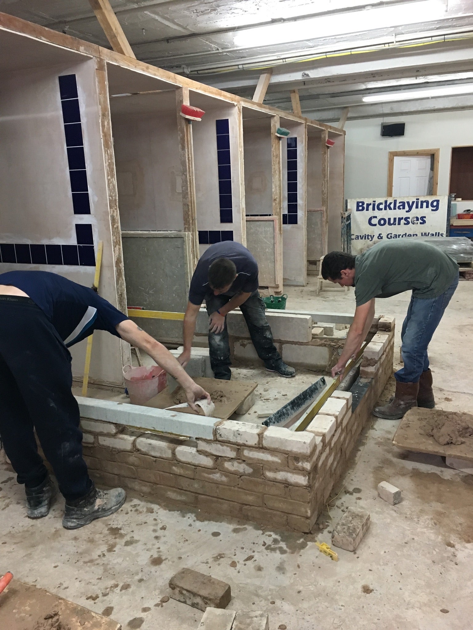 Bricklaying Course - Garden Walls